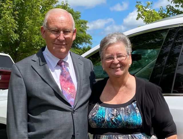LARGE_129 Tom & Carol Graham.jpg